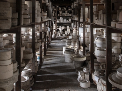 [Mould Store: Exploring The Preservation of The Former Spode Factory's Post-Industrial Heritage Through Digital Technologies]